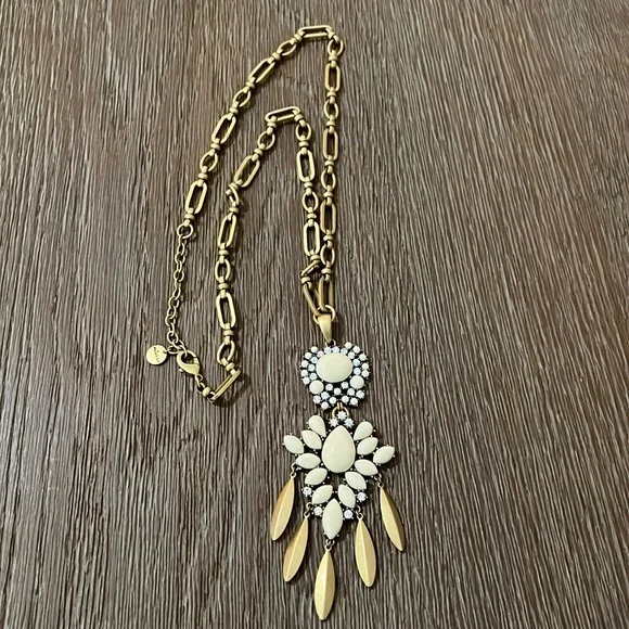 Stella and Dot necklace - Picture 1 of 3